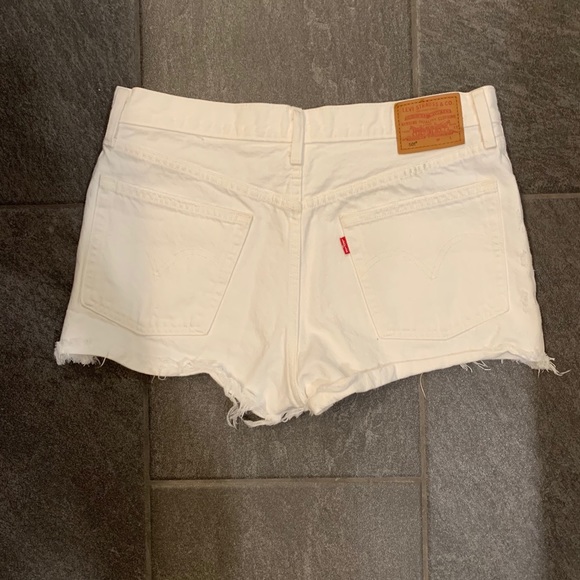 🔴 SOLD 🔴 LEVI’S 501 SHORT - Picture 2 of 4